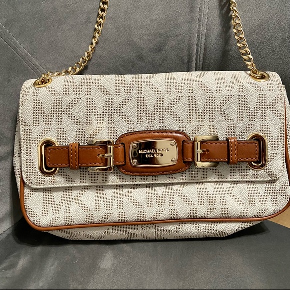 MICHAEL KORS cross body bag - Picture 4 of 9